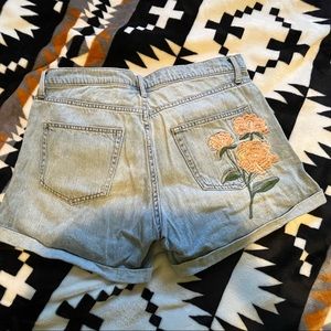 Original Gap Denim Embroidery Shorts